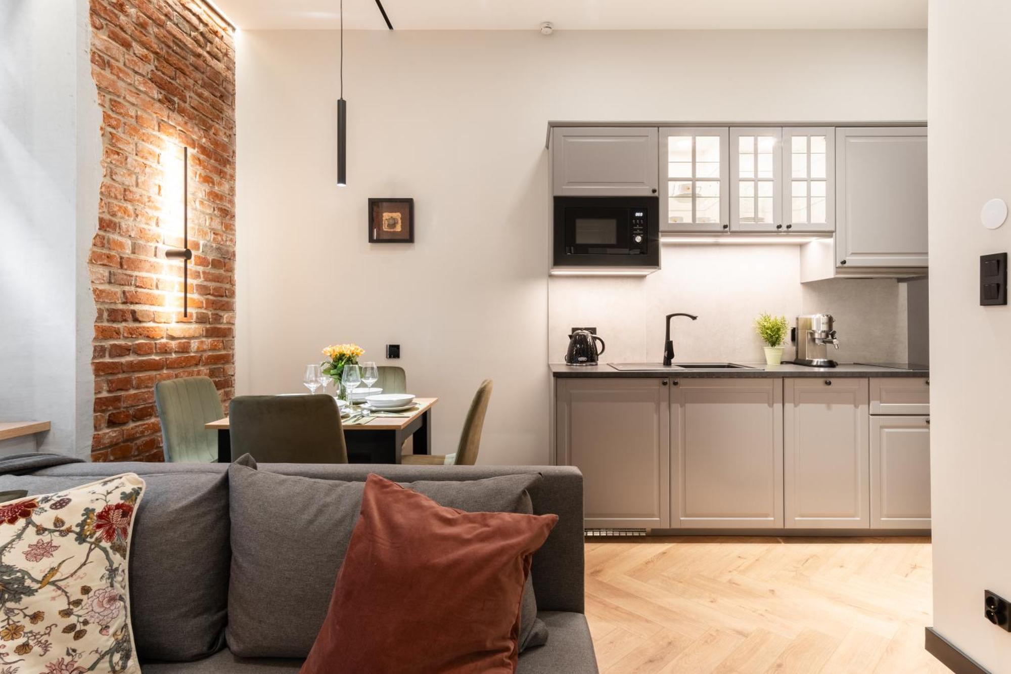 Charm & Comfort Renovated Gem In Old Town Sarego Apt B Cracóvia Exterior foto