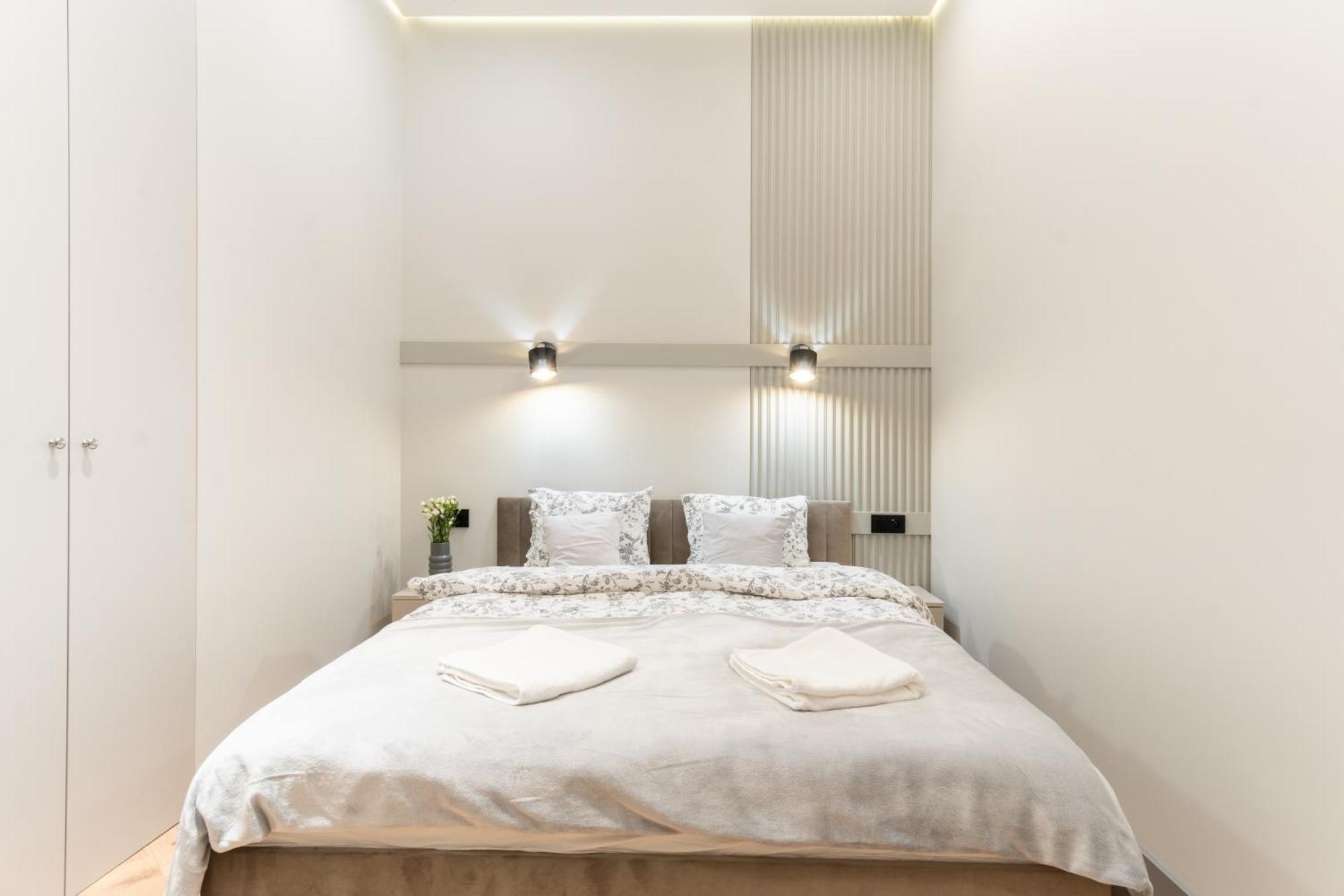 Charm & Comfort Renovated Gem In Old Town Sarego Apt B Cracóvia Exterior foto